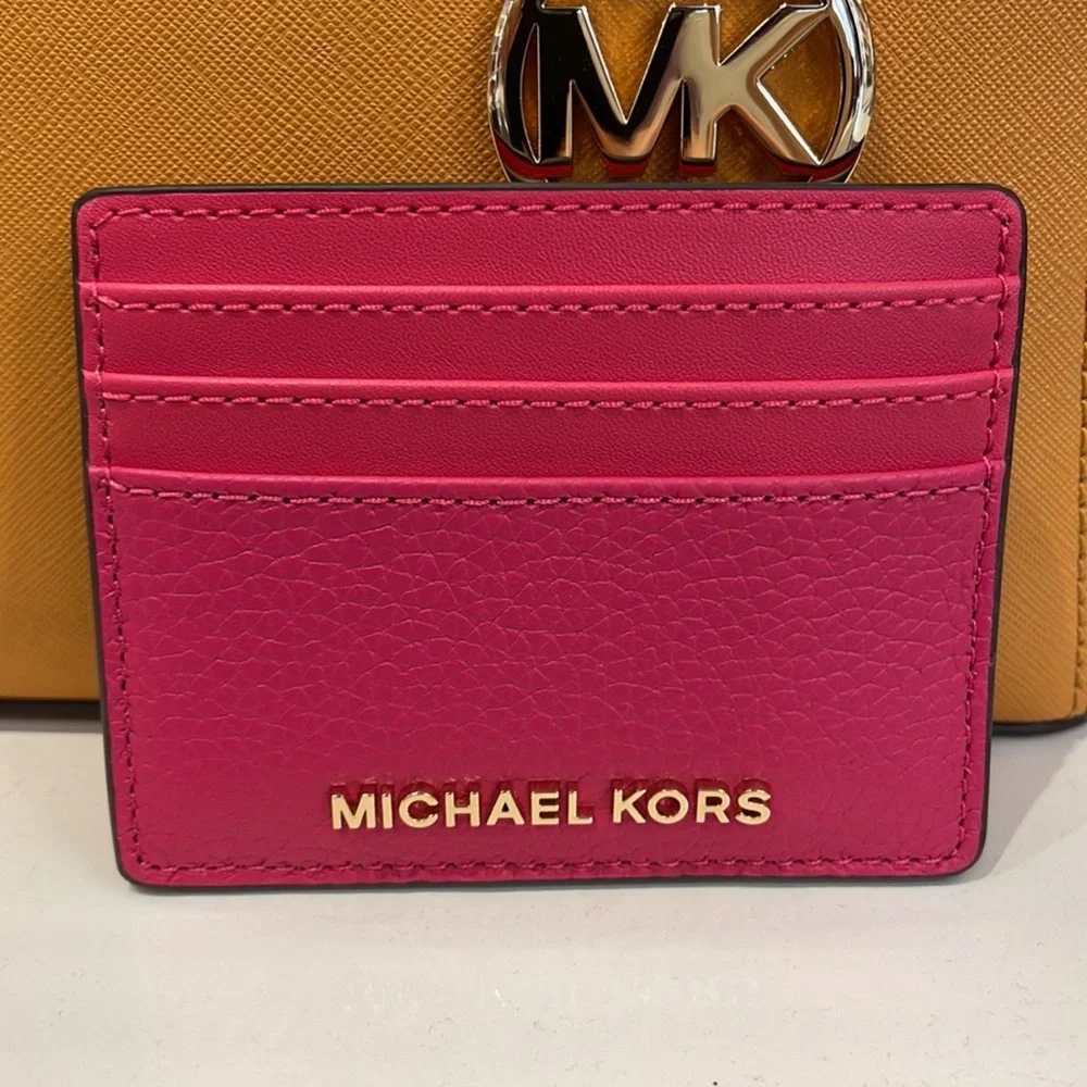 MICHAEL KORS
Large Pebbled Leather Card Holder Case
Electric Pink 
NWT - Picture 15 of 16